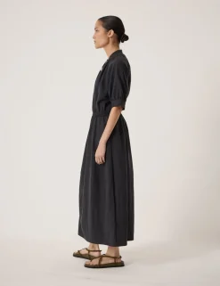 Lyocell Rich Short Sleeve Midi Waisted Dress