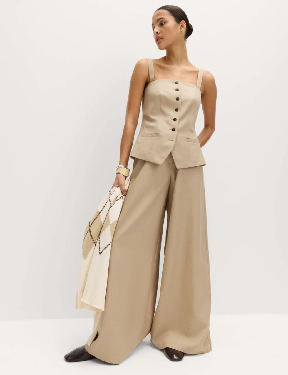 Lyocell Rich Square Neck Waistcoat with Linen