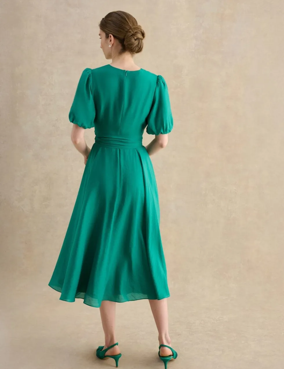 Lyocell Rich V-Neck Midi Skater Dress