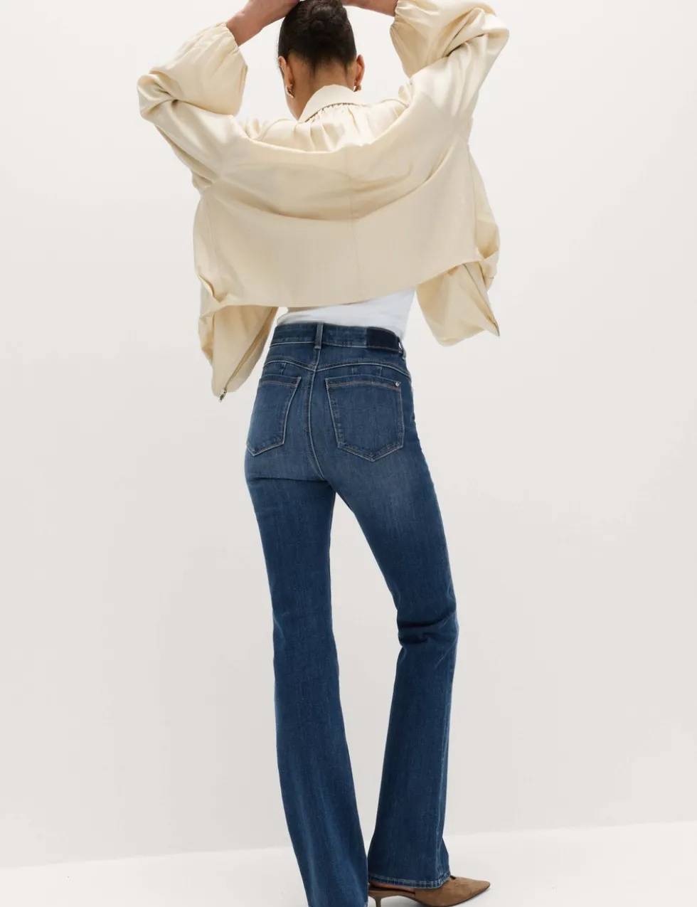 Magic Shaping High Waisted Slim Flare Jeans