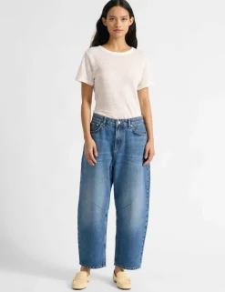 Mid Rise Barrel jeans