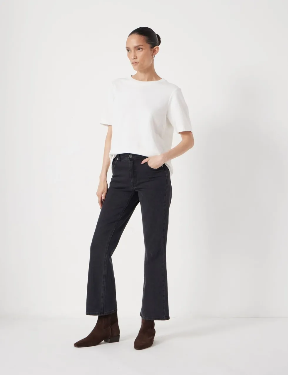 Mid Rise Bootcut Cropped Jeans