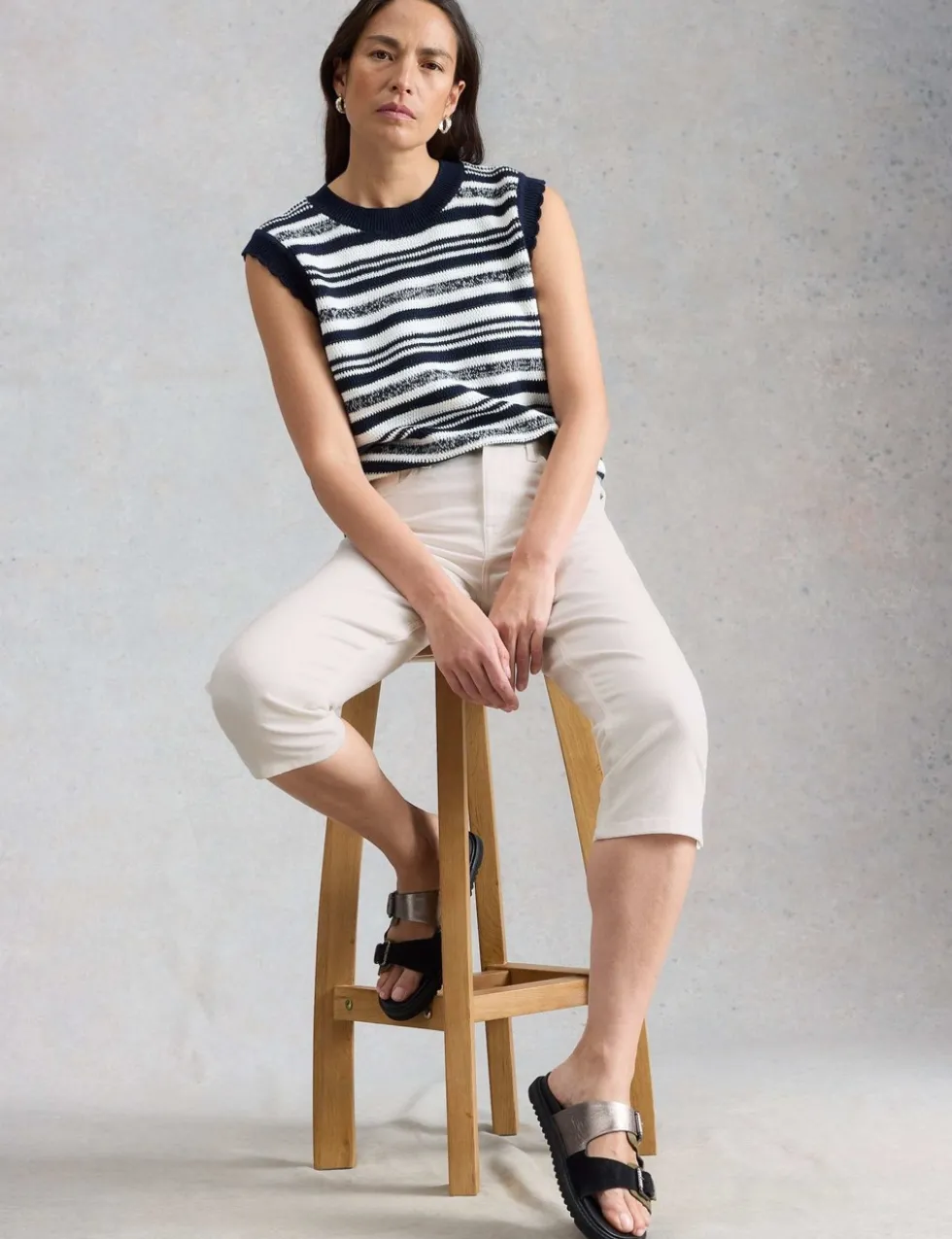 Mid Rise Skinny Cropped Jeans