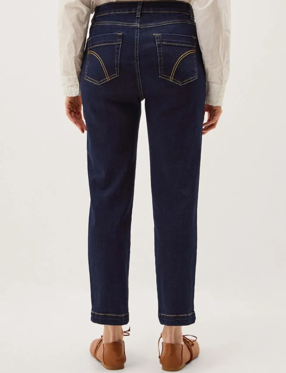 Mid Rise Skinny Straight Leg Cropped Jeans