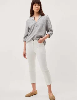 Mid Rise Slim Fit Cropped Jeans