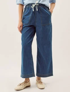 Mid Rise Straight Leg Ankle Grazer Jeans