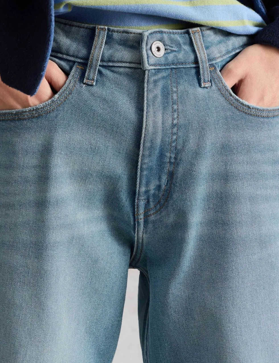Mid Rise Straight Leg Jeans