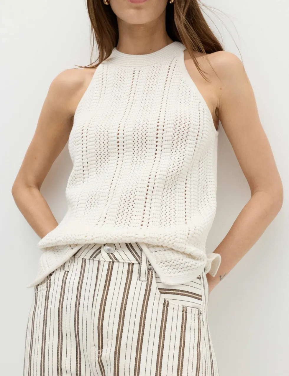 Mid Rise Striped Barrel Jeans