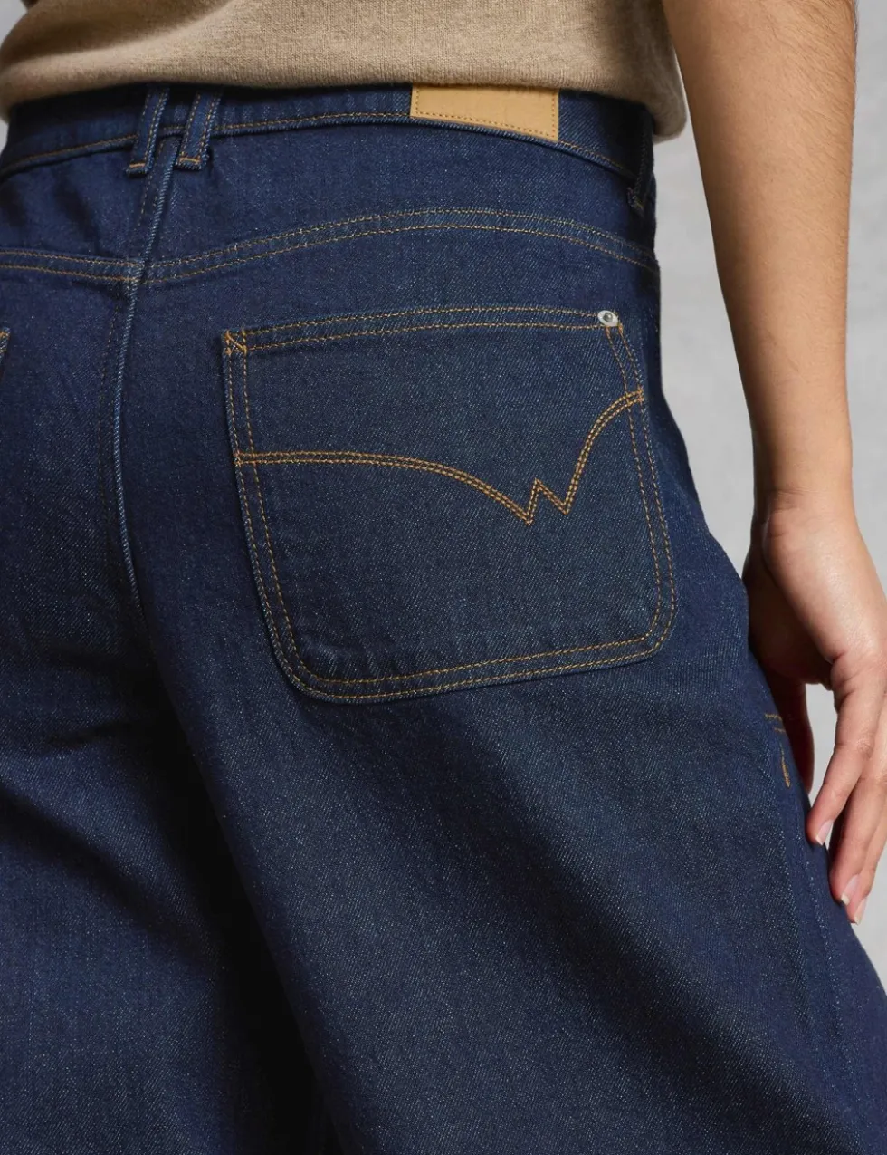 Mid Rise Wide Leg Cropped Jeans