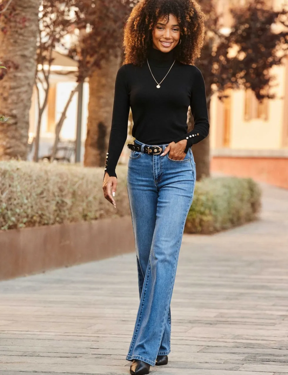 Mid Rise Wide Leg Jeans