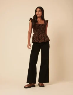 Mid Rise Wide Leg Jeans
