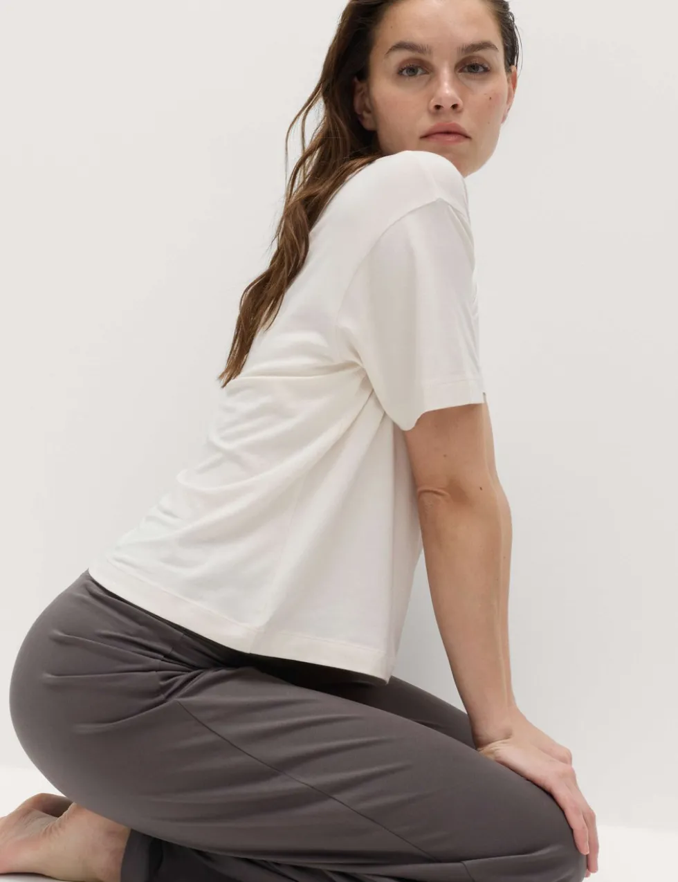 Modal Blend V-Neck Lightweight T-Shirt