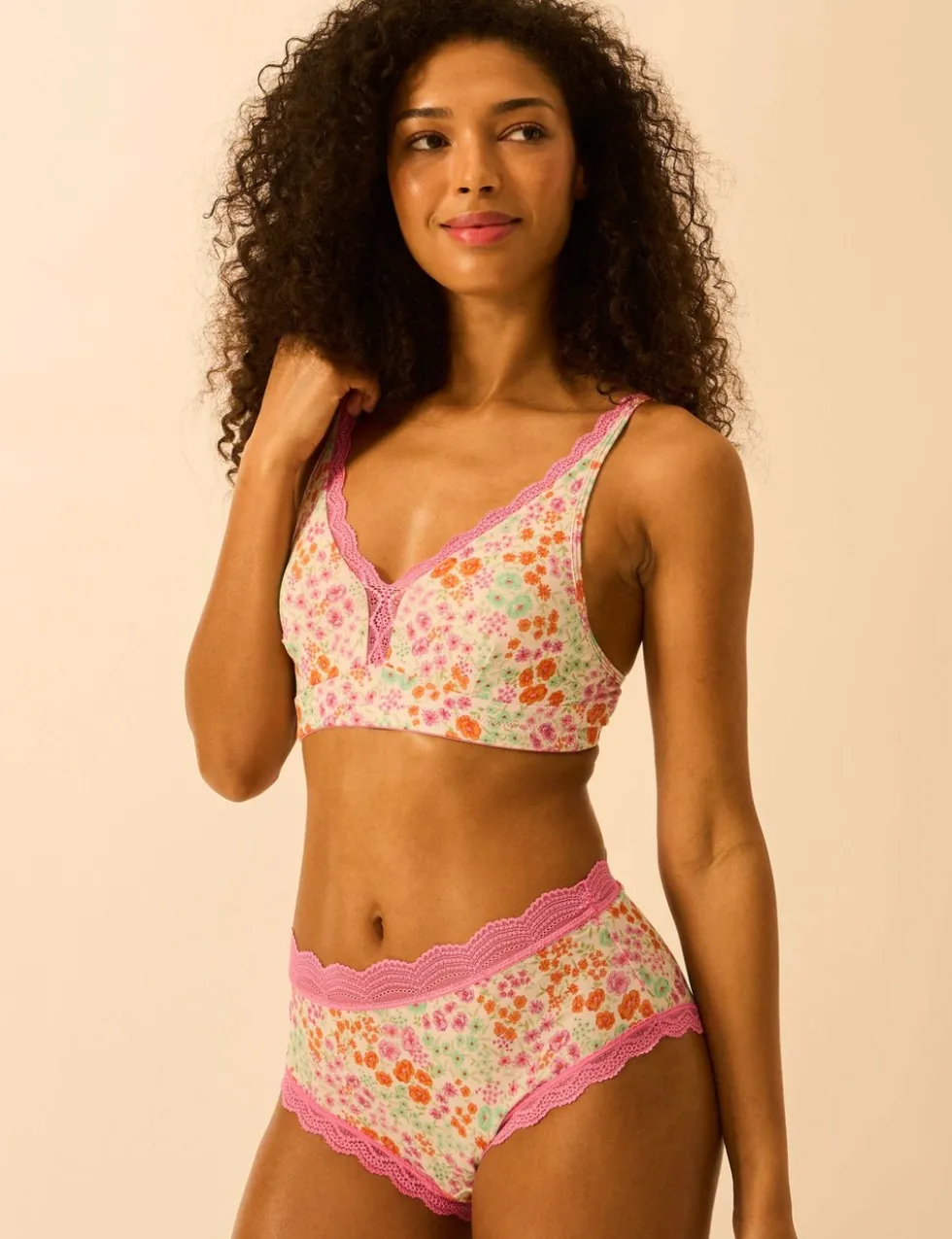 Modal Rich Floral Lace Trim Plunge Bra