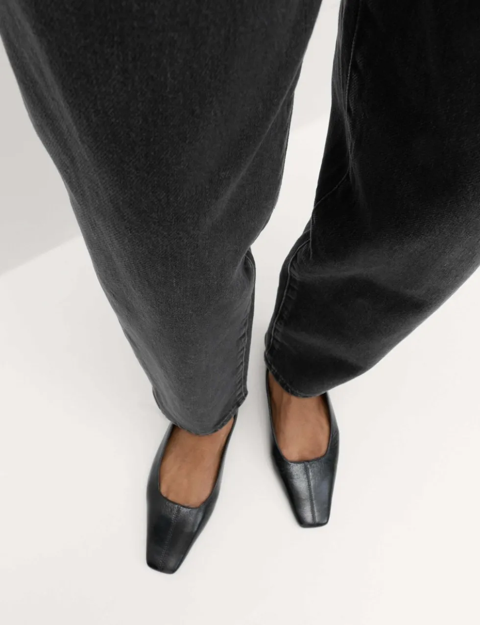 Mom High Waisted Ankle Grazer Jeans