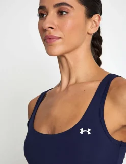 Motion Cropped Vest Top
