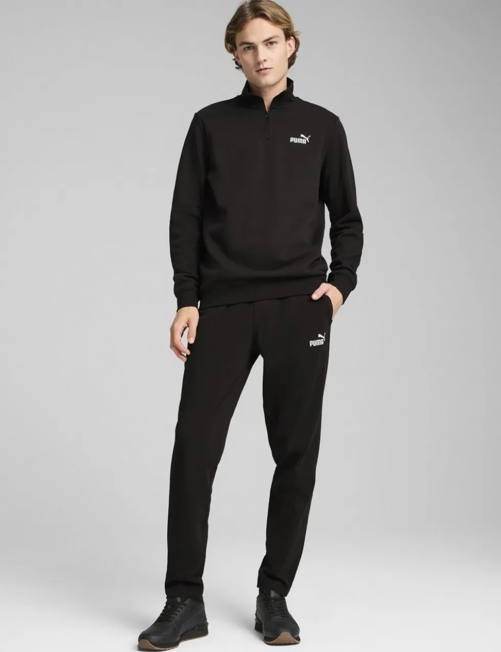No.1 Logo Cotton Rich Half Zip Sweatshirt