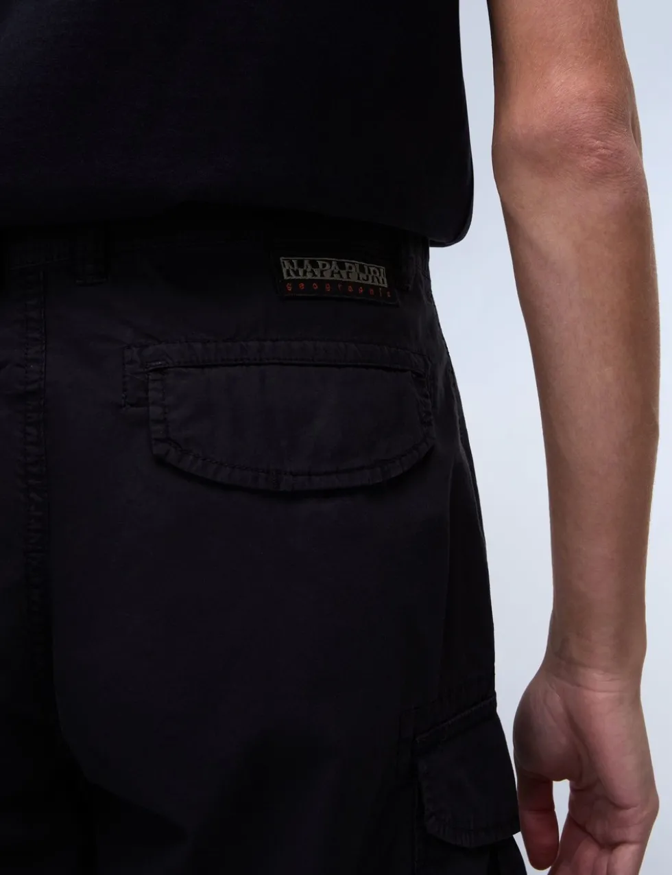 Noto Pure Cotton Cargo Shorts