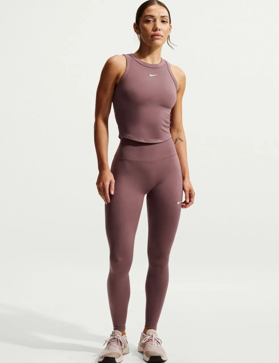 One Seamless Front Full-Length Leggings