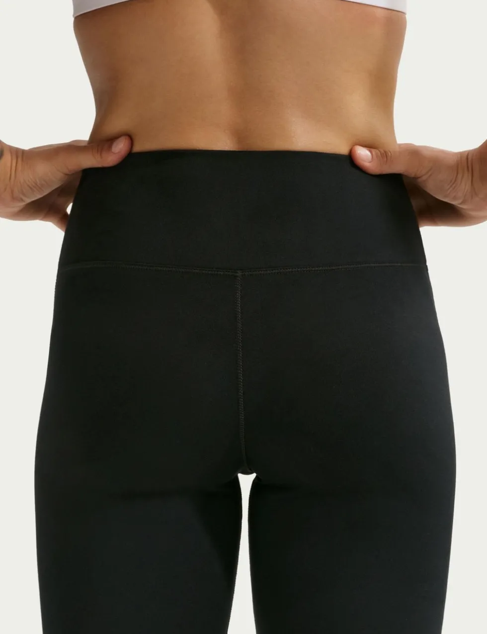 One Seamless Front High-Waisted Leggings