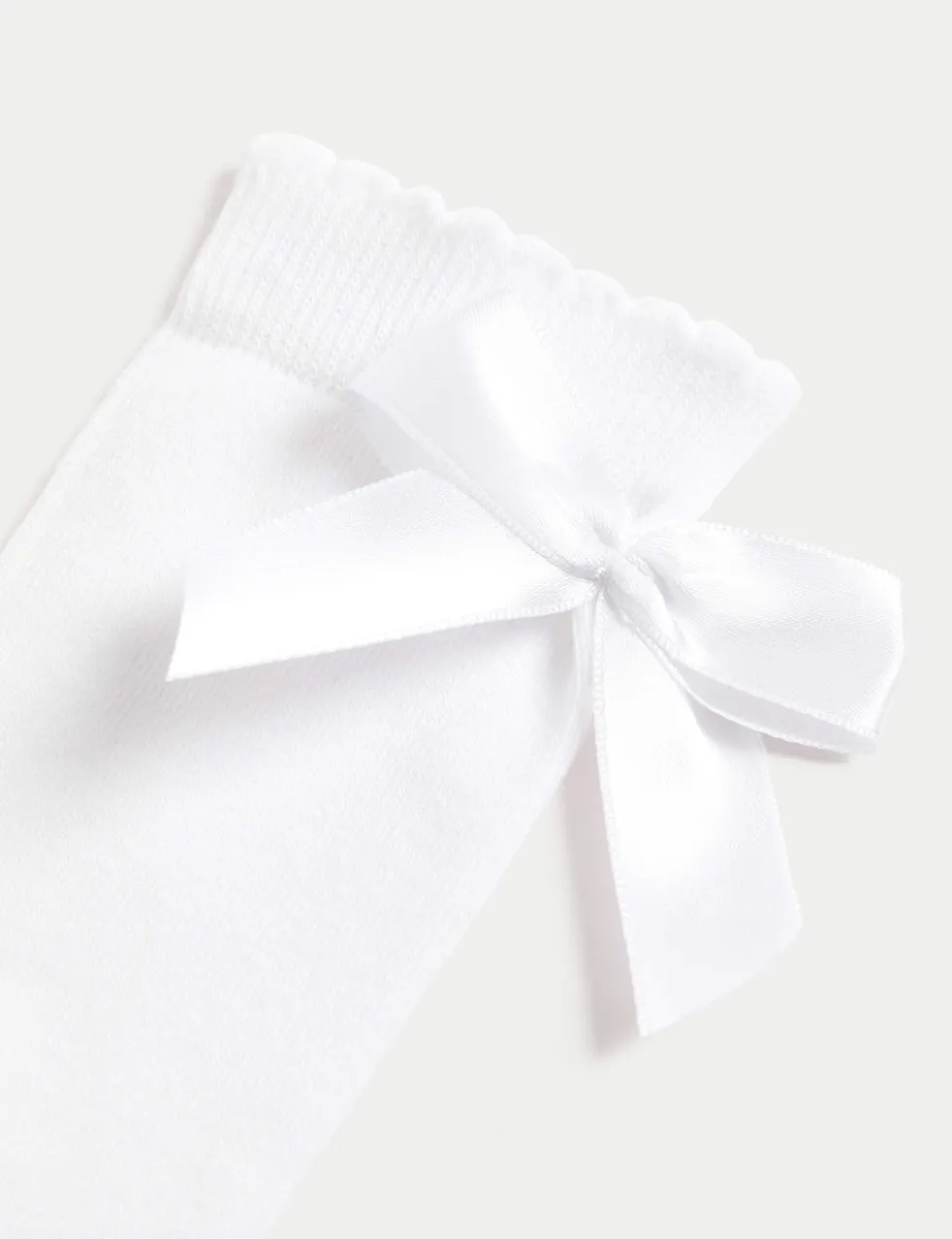 3p Cotton Rich Picot Knee High Bow Socks (6-8½ Small - 4-7 Large)