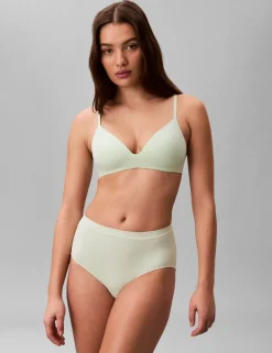 Perfectly Fit Non Wired T-Shirt Bra (A-DD)