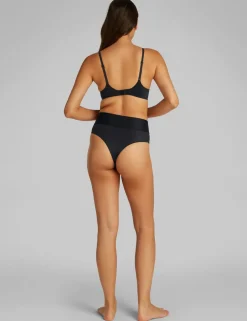 Perfectly Fit Wired Plunge Push-Up Bra (B-DD)