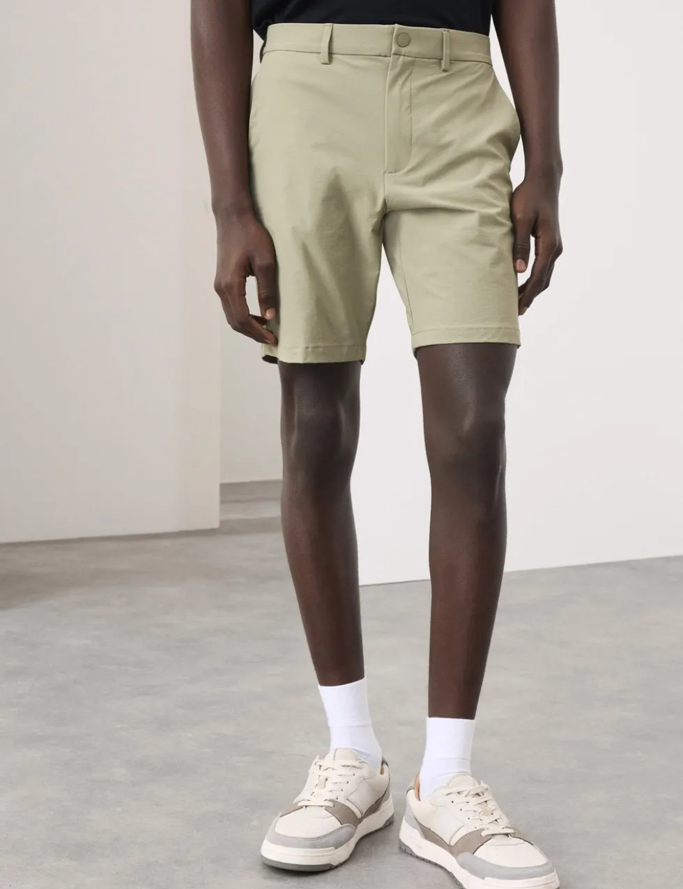 Performance Technical Stretch Shorts