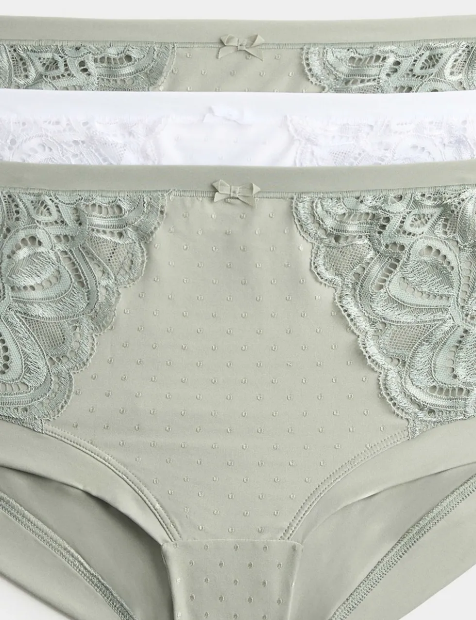 3pk Amelia Lace High Rise Shorts
