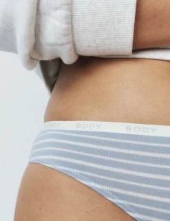 4pk Cotton Rich Bikini Knickers
