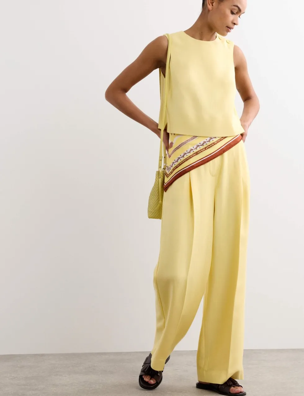 Pleat Front Wide Leg Trousers