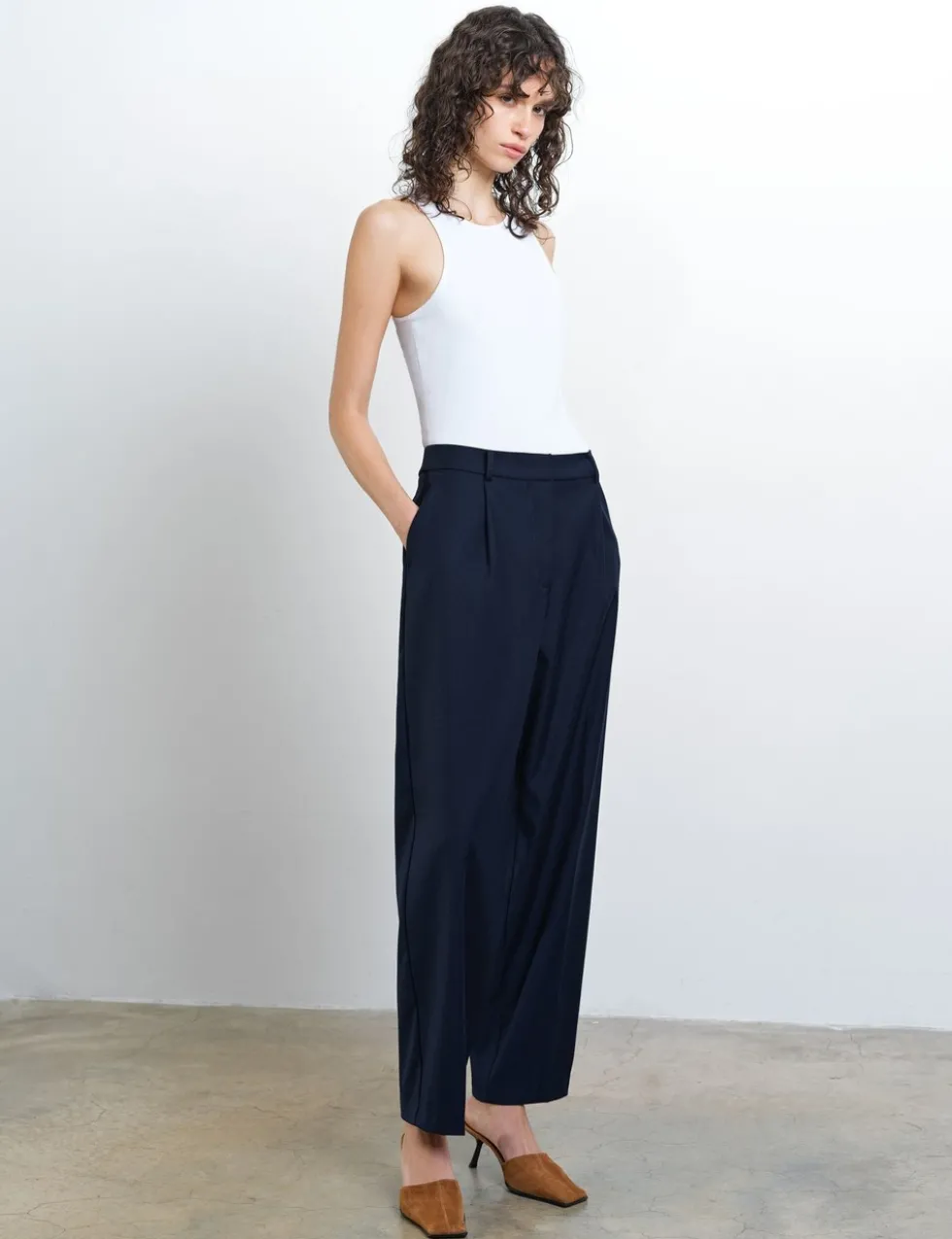Pleated Barrel Leg Ankle Grazer Trousers
