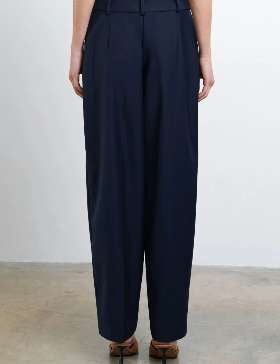 Pleated Barrel Leg Ankle Grazer Trousers