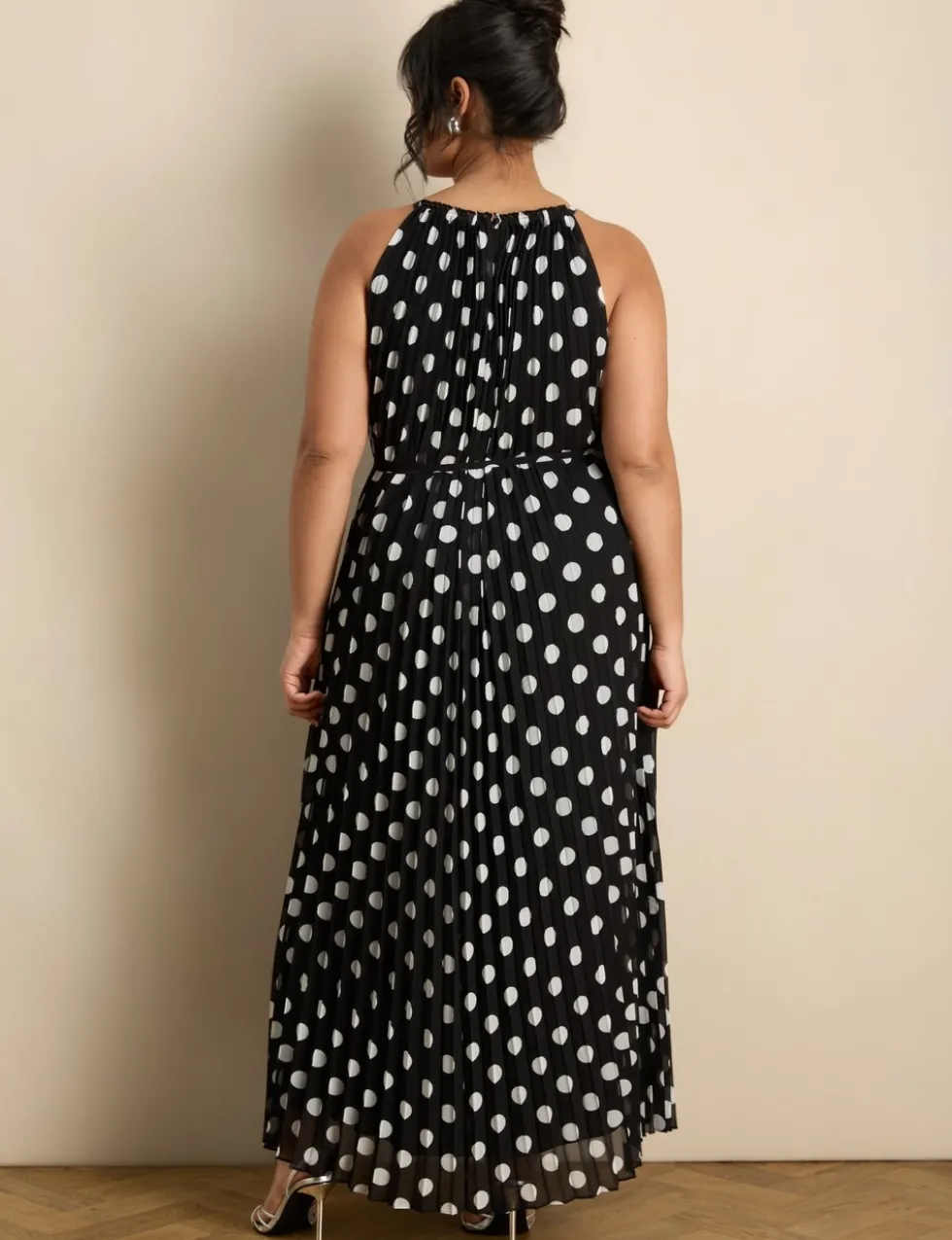 Polka Dot Halter Neck Pleated Maxi Column Dress