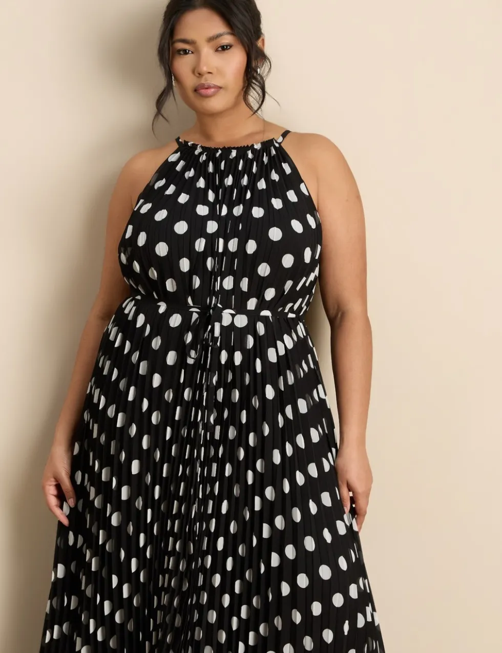 Polka Dot Halter Neck Pleated Maxi Column Dress