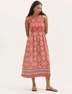 Printed Round Neck Midi Shirred Dress