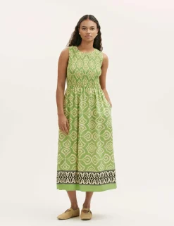 Printed Round Neck Midi Shirred Dress