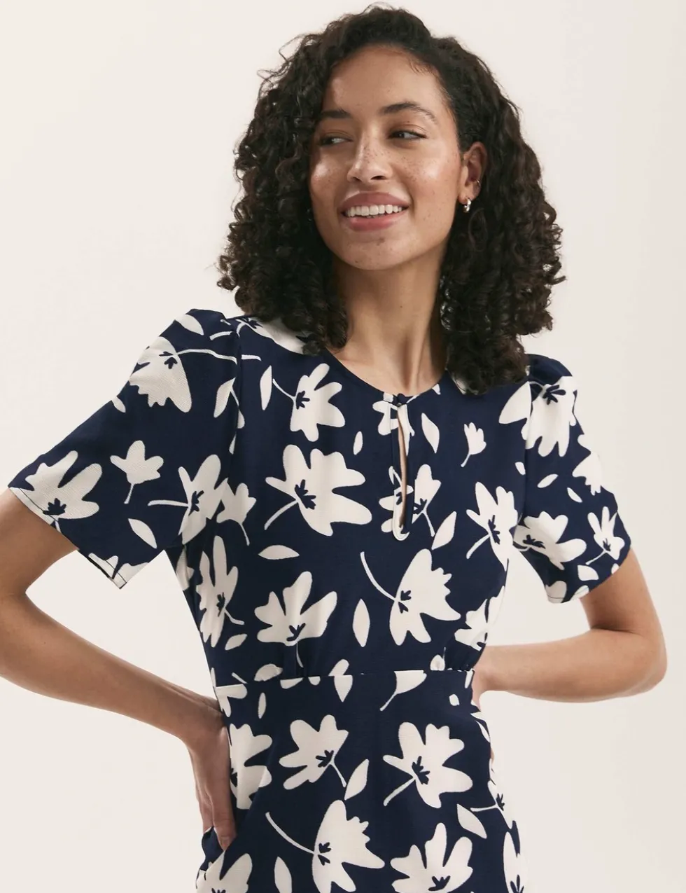Printed Round Neck Midi Tea Dress
