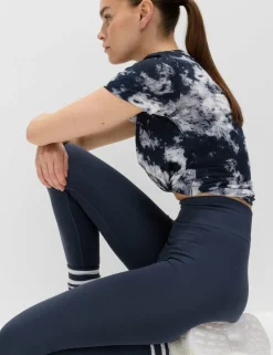 Printed Scoop Neck Fitted T-Shirt