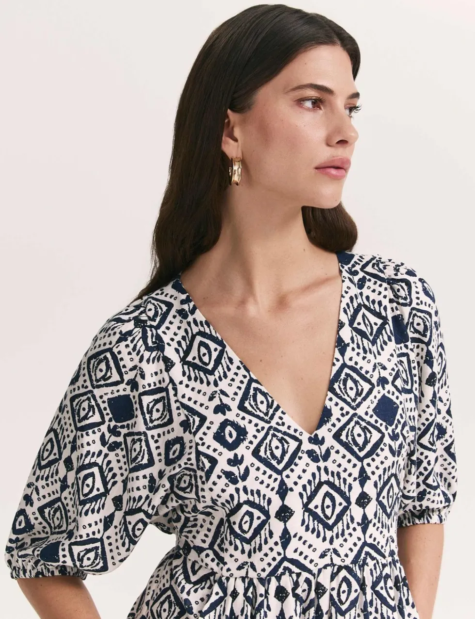 Printed V-Neck Midaxi Smock Dress with Linen