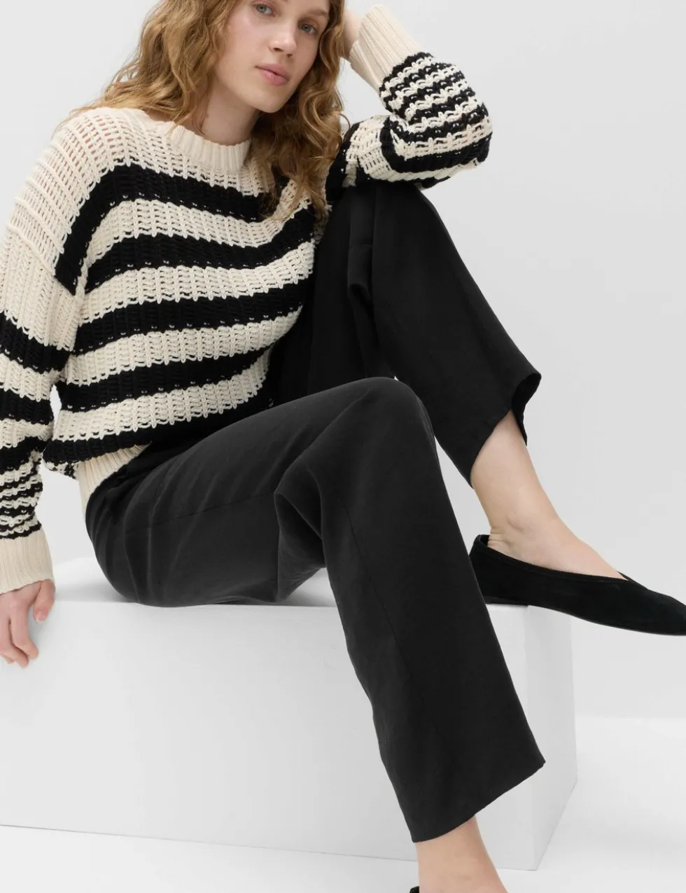 Pull On Elasticated Waist Straight Leg Trousers
