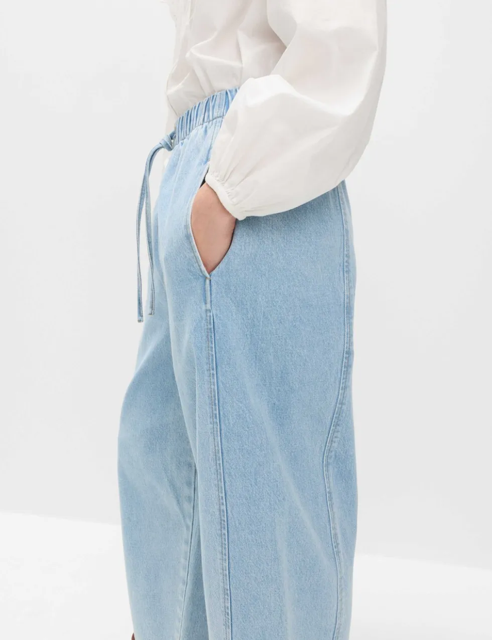 Pull On High Waisted Barrel Leg Jeans