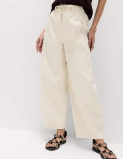 Pull On High Waisted Barrel Leg Jeans