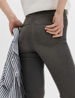 Pull on High Waisted Jegging