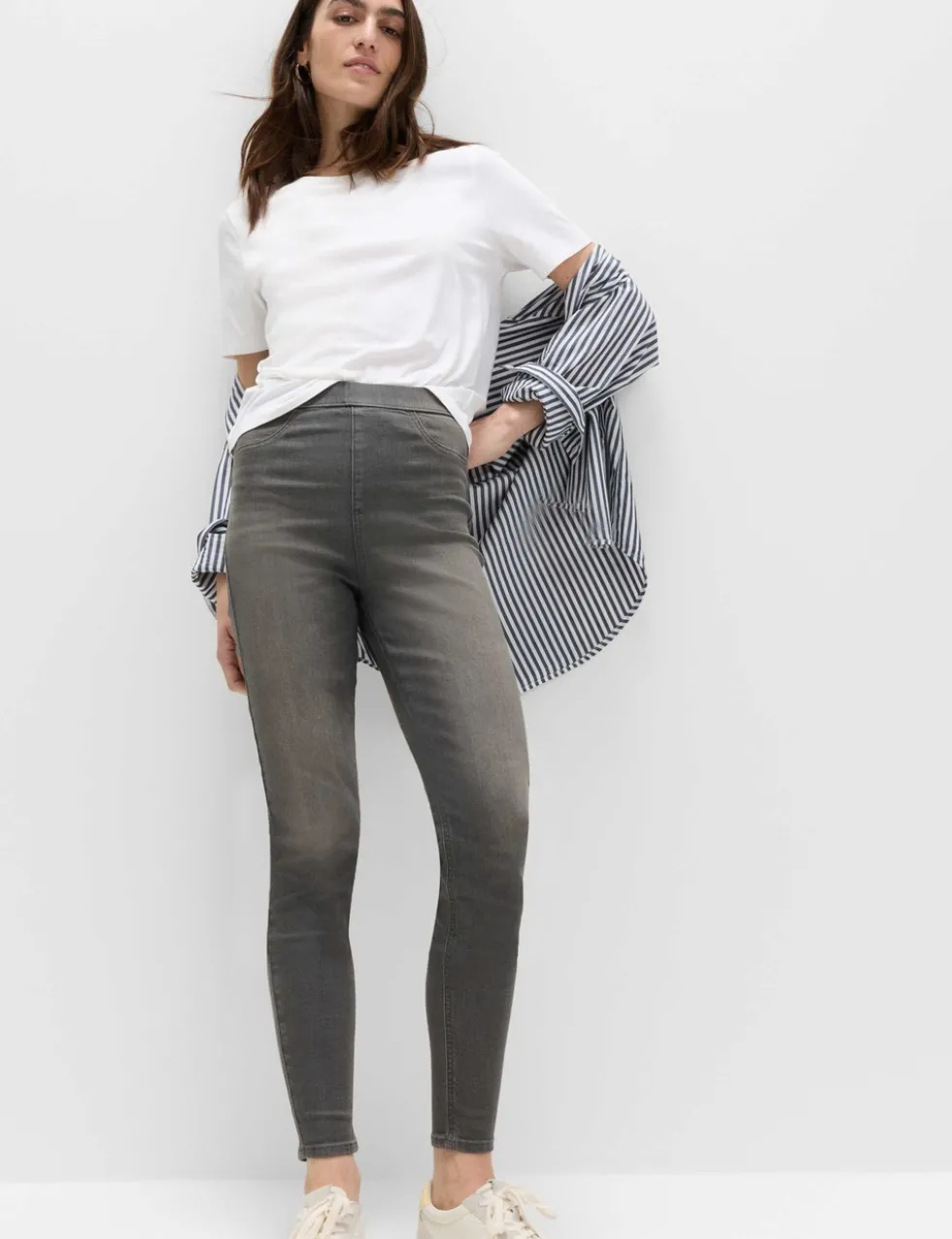 Pull on High Waisted Jegging