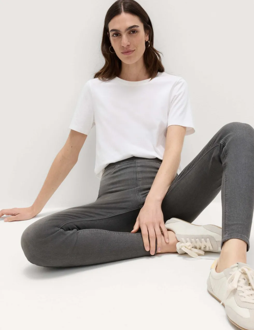 Pull on High Waisted Jegging