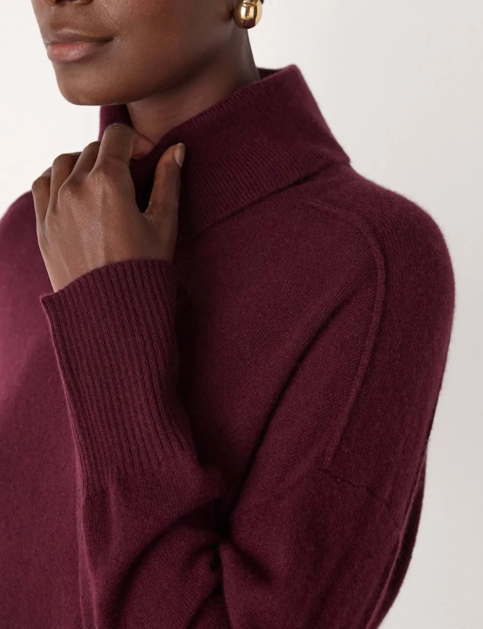Pure Cashmere Roll Neck Jumper