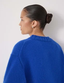 Pure Cashmere Textured Crew Neck Jumper