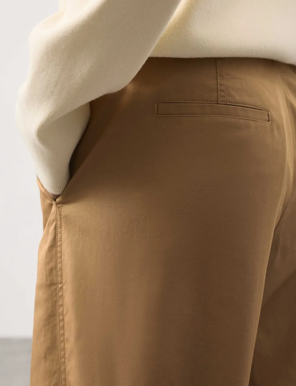 Pure Cotton Barrel Leg Chinos