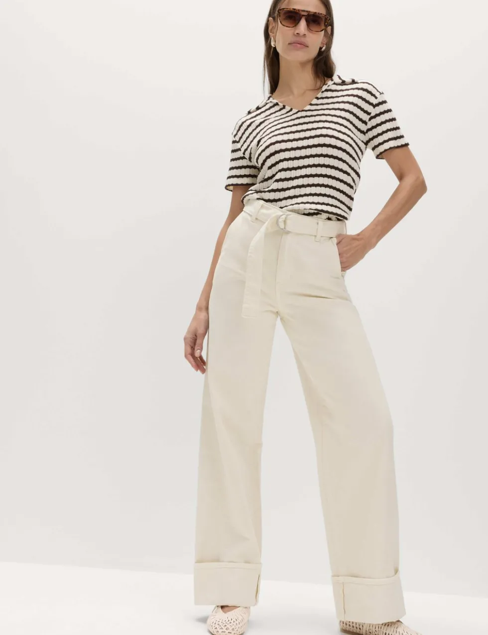Pure Cotton Belted Wide Leg Turn Up Jeans