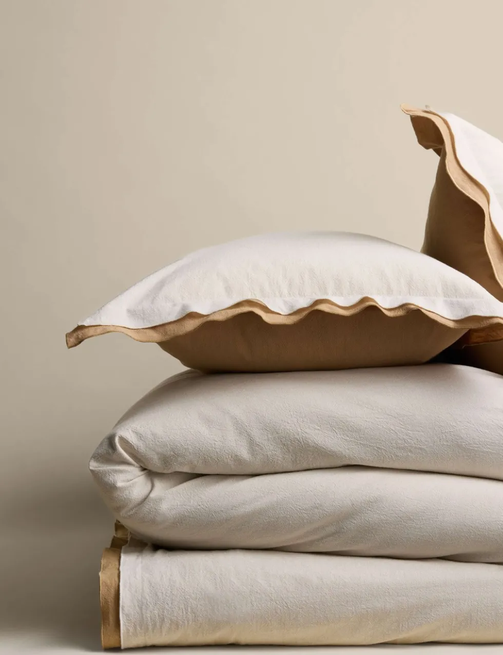 Pure Cotton Crepe Contrast Bedding Set